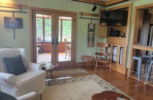 Narrowsburg House | Blue Haven w/EV Charger. Close to all that Narrowsburg has to offer!