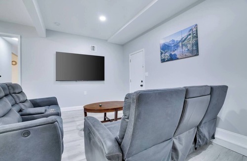 East Stroudsburg House | Blue Mountain Lake Retreat | Heated Pool-Hot Tub Game Room