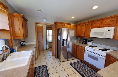 Rogers House | Bonnie & Clydes-2 Homes, Wooded and Private; Located on 2 acres