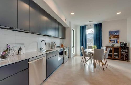 North Capitol House | Boutique Condo on Nashville's Riverfront- EVE #201