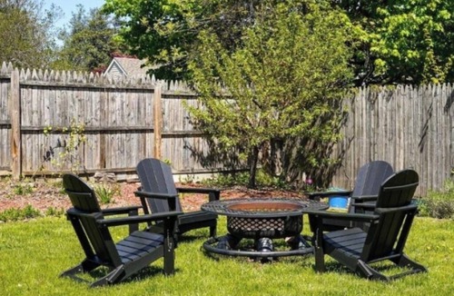 Fairfield House | Bright, airy single‑family home in Fairfield, minutes from Fairfield Beach