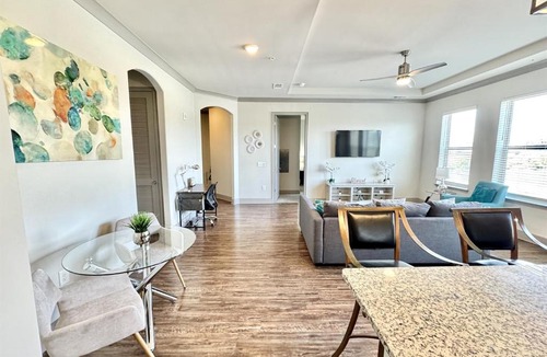 Lindbergh Apartment | Buckhead Oasis - Spacious 2bd, 2ba with Private Balcony