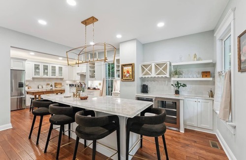 West Cape May House | Buttonwood Mainstay - Historic Home Close to Beach