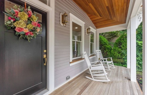 West Cape May House | Buttonwood Mainstay - Historic Home Close to Beach