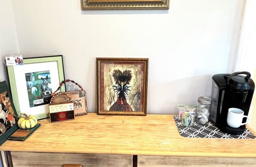 Cabbagetown House | Cabbagetown Charmer, Walk to so much in Atlanta & FIFA WORLD CUP