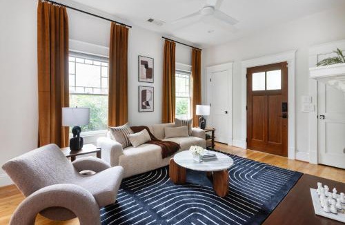 Virginia Highland House | Canvas Haven