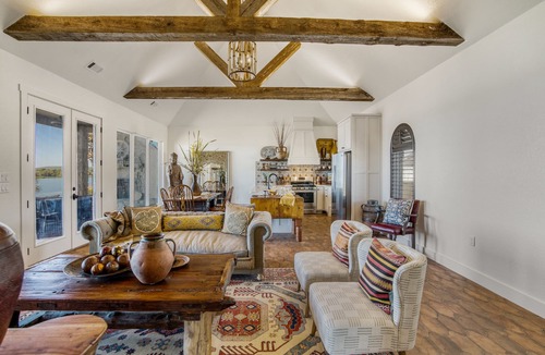 Ferndale House | Casa de Coco- Spanish villa w/hot tub on the Arkansas River