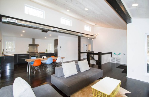 Narrowsburg House | Catskills 3BR Modern Ranch near Narrowsburg - Fire Pit, EV Charger, Pets, WiFi