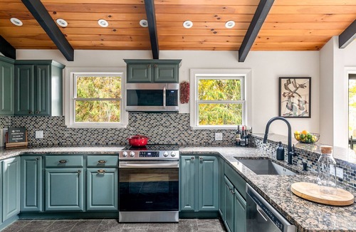 Jewett Cabin | Catskills Mountain Cabin with Hot Tub and Fire Pit - 2025 Rental of the Year
