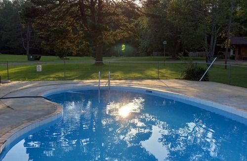Morrilton Hotel | Cedar Falls Motel right next to Petit Jean State Park!