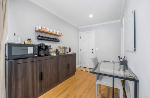 Livermore House | Centrally located, family & pet-friendly 4 bd, 2ba house.
