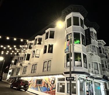 Lower Pacific Heights Hostel | Chapter San Francisco