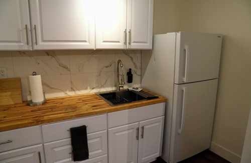 Cincinnatus Apartment | Charming 1 bedroom Apartment in the Heart of Cincinnatus