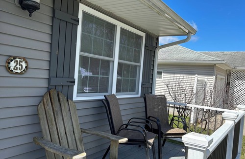 Auburn House | Charming 2-bedroom home. Perfect for traveling professionals Finger lakes Auburn