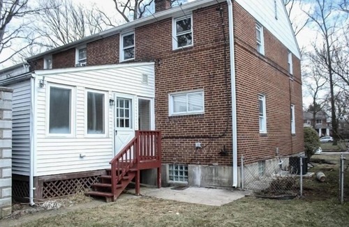 Baltimore House | Charming 4 Br 2Ba Duplex