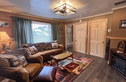 Jackman House | Charming 5-bedroom house in Jackman/Moose River perfect for families, groups.