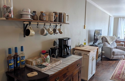 Cobleskill Apartment | Charming Apartment Downtown Cobleskill AC - Coffee Station - Good Night's Sleep