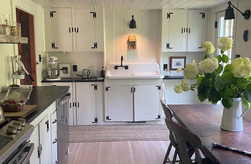 North Egremont Cottage | Charming historic country cottage on 7 private acres near Tanglewood & skiing