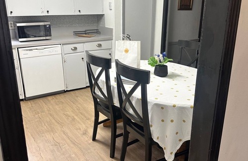 Cabot House | Charming old 3-bedroom with WiFi, & central heat & air in Cabot. NEWLY Renovated