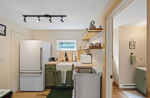 Town of Webb Apartment | Charming one bedroom on Main St