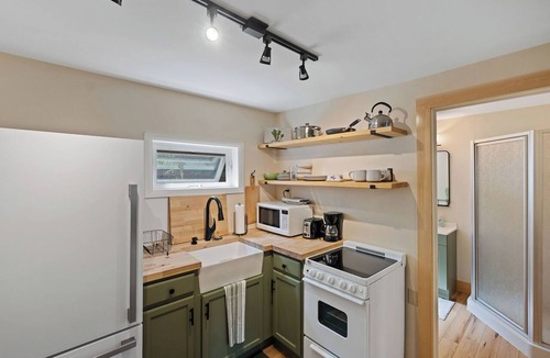 Town of Webb Apartment | Charming one bedroom on Main St