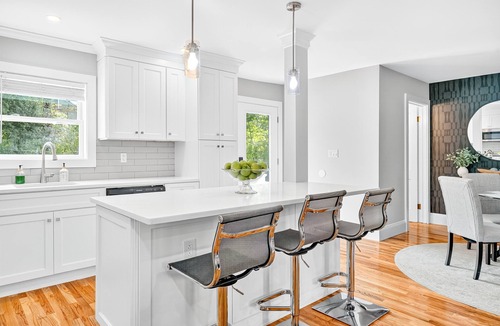 New Windsor House | Charming Renovated Home, Cozy for All! Pet friendly!