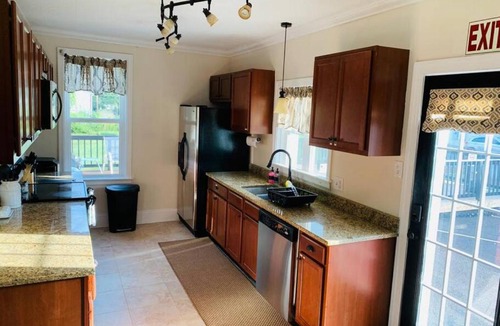 Halfway House | Charming Victorian Home in Halfway MD Room A