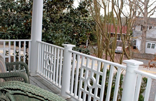 The Pines House | Chic Classic Five Bedroom Cottage