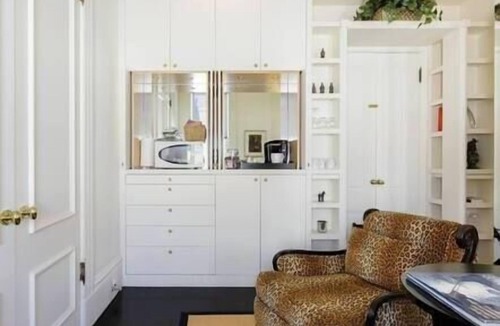 Pacific Heights Apartment | Chic Victorian Studio Pacific Heights
