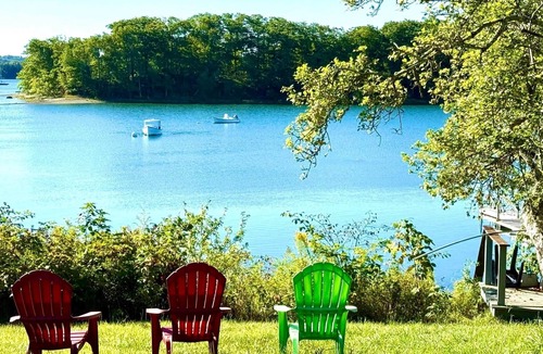 Castine Cottage | Coastal Maine Escape in Castine – Kayaks, Sunsets & Classic Family Fun