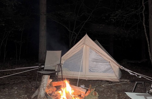 Harris RV Rental | Colibri Forest Camping Near Bethel Woods, 15 minutes to Bethel Woods, Casino.