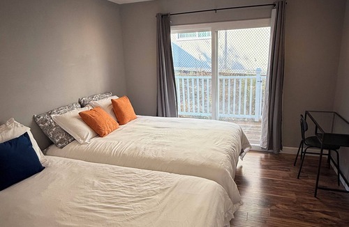 Belmont Apartment | Come stay at our cozy rare find 1-bedroom apartment in Belmont