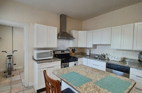Allentown House | Comfort In The Heart Of Allentown