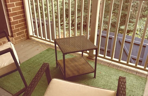 Lavista Park Apartment | Comfortable 2 bedroom apartment in a perfect location with all amenities !