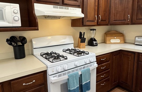 Cooperstown House | Cooperstown Cottage - 2 miles to Cooperstown Dreams park - with a pool!