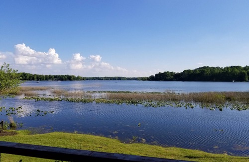 Three Rivers House | Corey Lake, High speed internet, Dock, Deck, Skiing, Fishing. Apple Picking