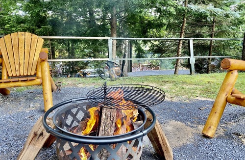 Town of Webb Cottage | Cottage “7th Lake" Two Bedroom Cottage at The Lakes