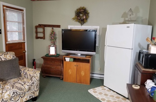 Waterville Cottage | Cottage in Waterville next to rail trail & Pine Creek