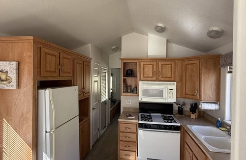 Winters Cottage | Cottage, Sleeps 4 - Scenic Cottage, 1 Bedroom, Sleeps 4