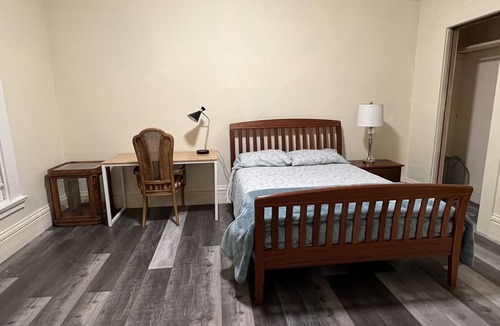 South Berkeley House | Cozy 4 bedroom/2 bath residential home in Berkeley