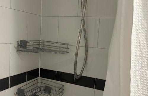 Queens Apartment | Cozy and comfortable studio room on lower level of townhouse with private entry