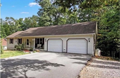 Fayetteville Apartment | Cozy Apartment Near Gettysburg & Chambersburg