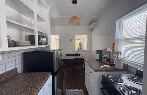 Ferndale House | Cozy Cottage in a Catskills Lake Community