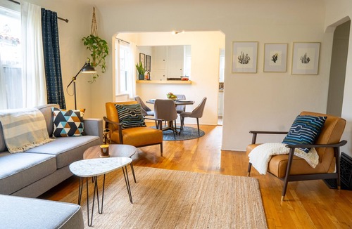 Golden Hill Cottage | Cozy Cottage with Private Backyard - 1 mi away from Downtown/Gaslamp/Balboa Park