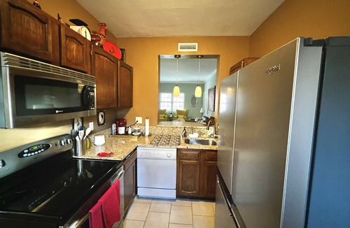 Garden Hills Condo | 💖Cozy n Serene Buckhead Condo✨ - Where Affordability Meets Comfort 😌