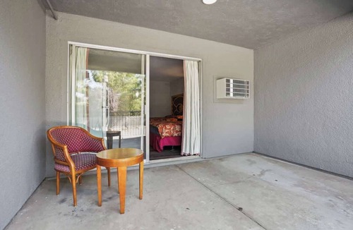 Fremont Apartment | (Cozy studio, 2BED, 1BA, No kitchen)