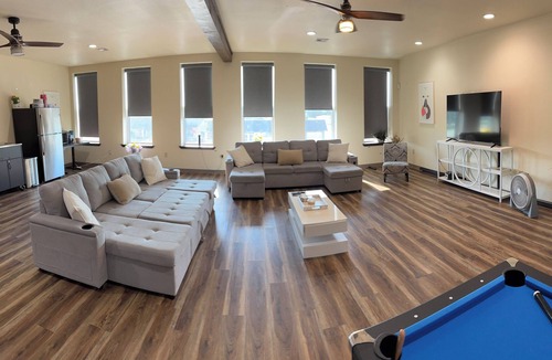 Eufaula Apartment | Cozy studio in Eufaula within walking distance to shopping and restaurants.