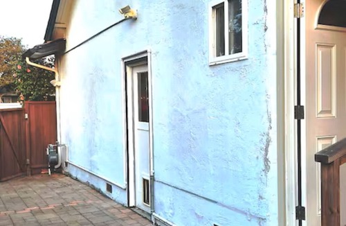 Walnut Creek House | Cozy Studio w/Kitchenette/Patio. Near Trail, BART & Downtown. Pet Friendly.
