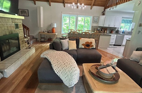 Boiling Springs House | Creekfront Retreat on Yellow Breeches, Sleeps 8, Kayaks, Firepit, Fishing