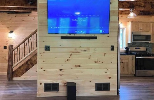 Franklin Springs Cabin | Creekside Cabin with Lake Access , Brand new build !